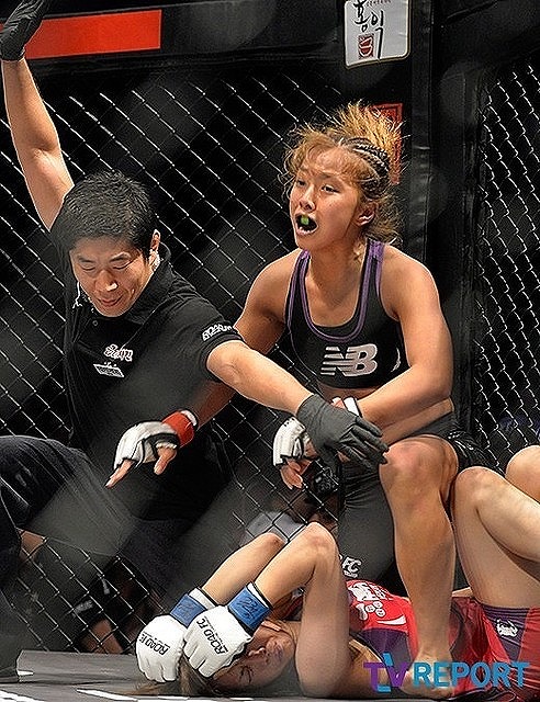 韓国女子格闘家、ソン・ガヨンセクシー画像22