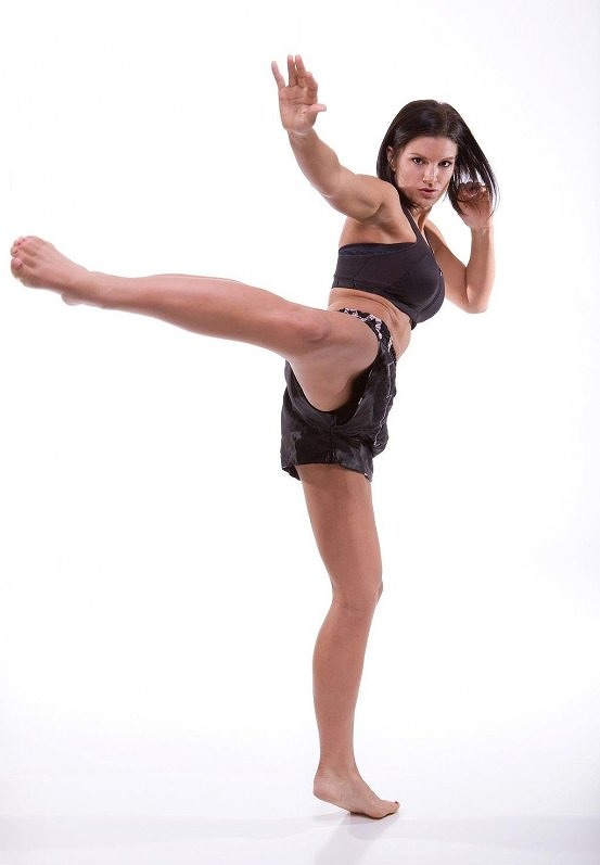 世界の格闘家美女ジーナ・カラーノ画像集14